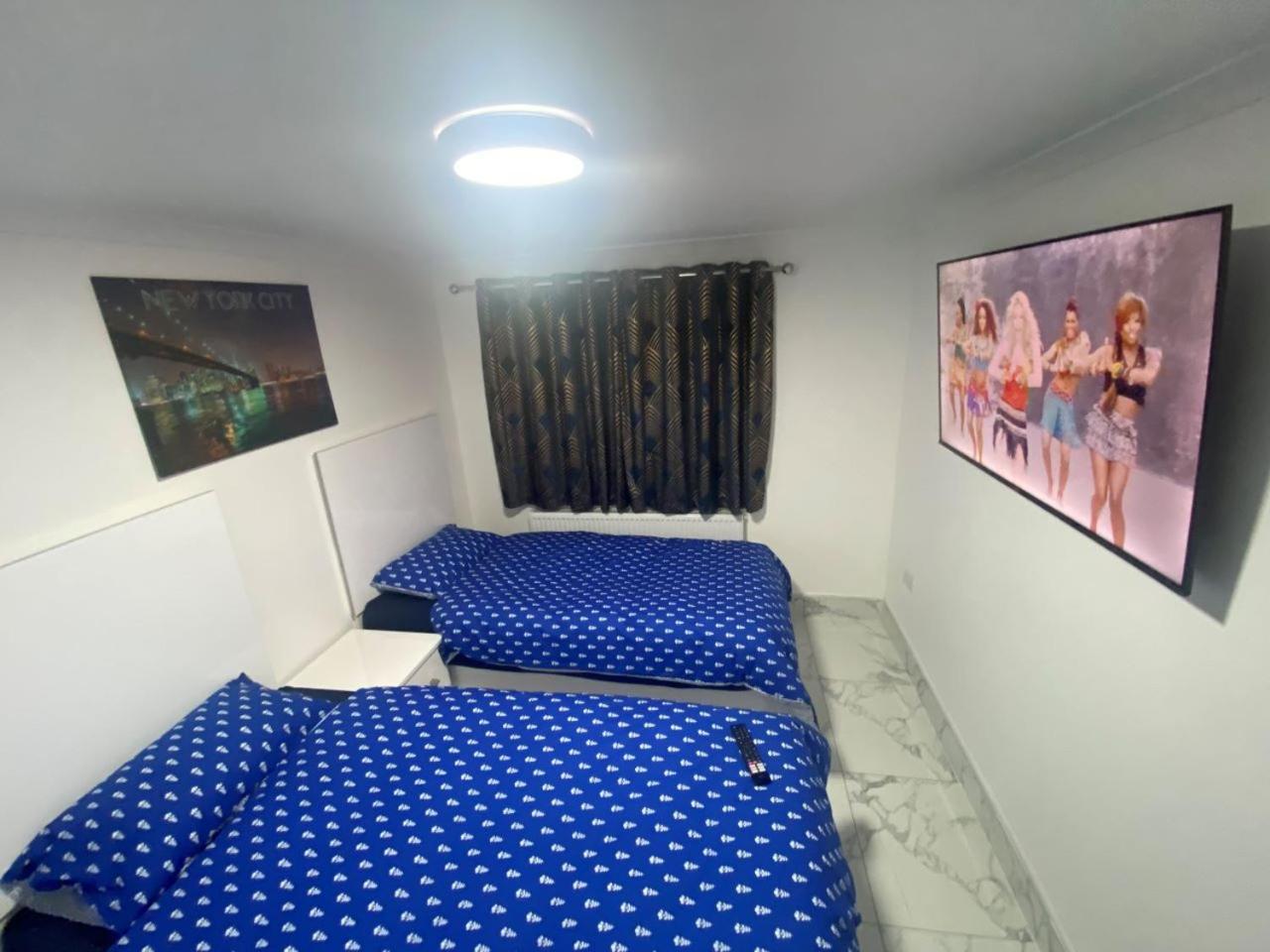 The Royal Boutique Oxford Lodge By London Sleep 6 Hayes (Greater London) Exterior foto